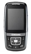 D600